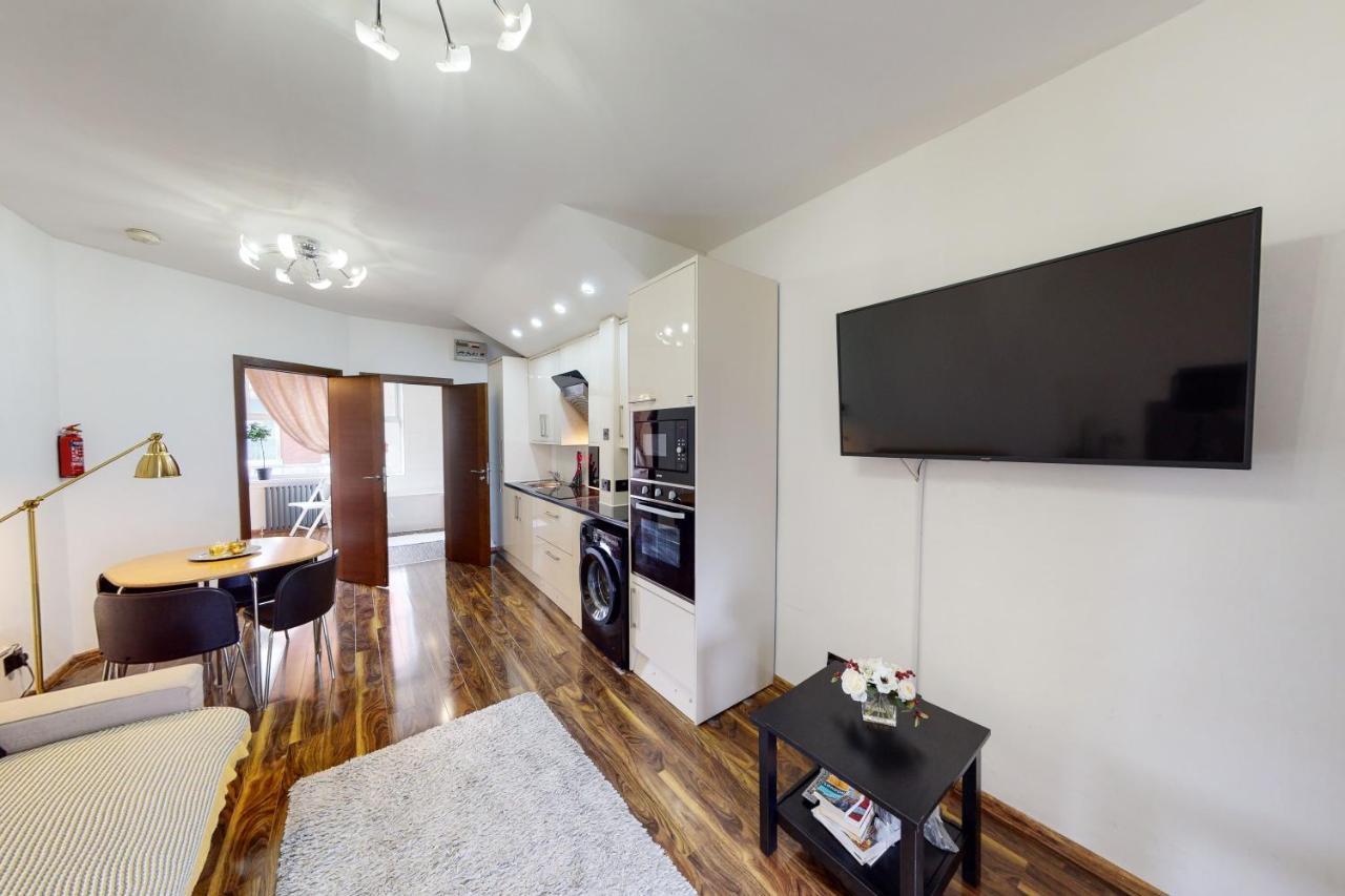 Modern 2 Bed Flat In Paddington Near Hyde Park For Up To 4 People Apartman London Kültér fotó